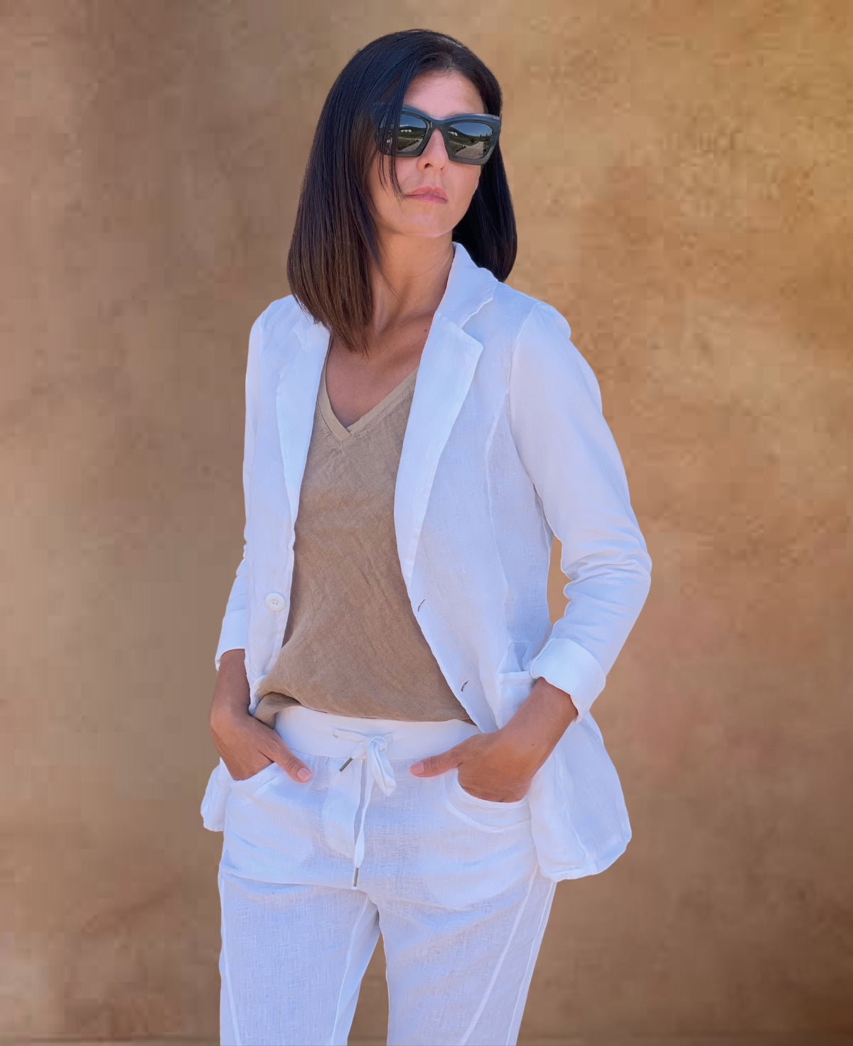 Florence Blazer in White from the Florence Collection by Jenny Jazz Designs – an unlined, premium linen blazer featuring soft cotton jersey details, designed for versatile, elegant Italian fashion.