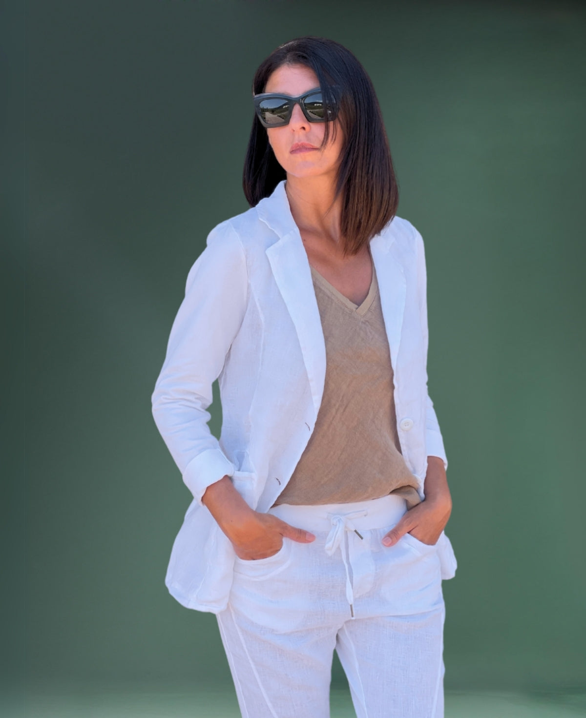 Florence Blazer in White from the Florence Collection by Jenny Jazz Designs – an unlined, premium linen blazer featuring soft cotton jersey details, designed for versatile, elegant Italian fashion.
