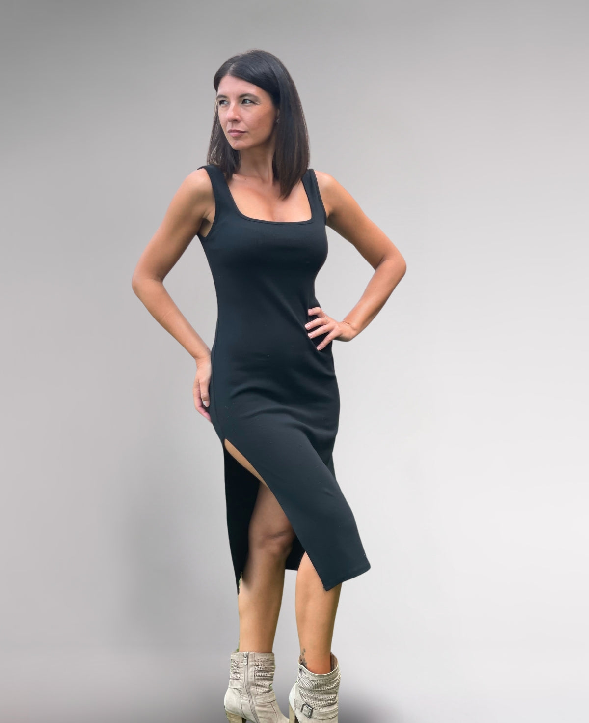 Hollywood Cotton Dress in black, a versatile, lightweight essential for day-to-night styling.